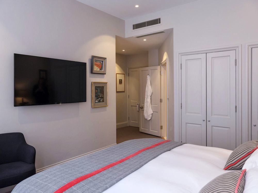 Old Bank Hotel Oxford Exteriér fotografie A room at the hotel